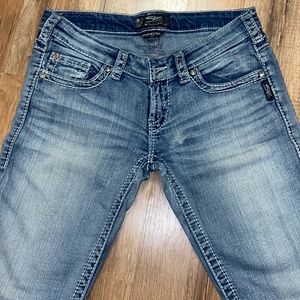 Women’s silver jeans